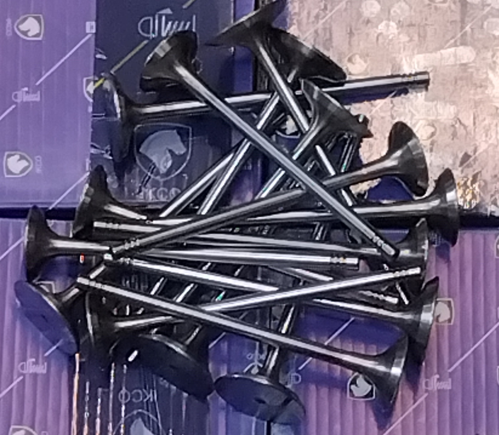 مجموعه سوپاپ دود و هوای موتور EF7 NA ( فنی 0961500199 ) دنا سمند تارا با گیربکس اتوماتیک ایساکو